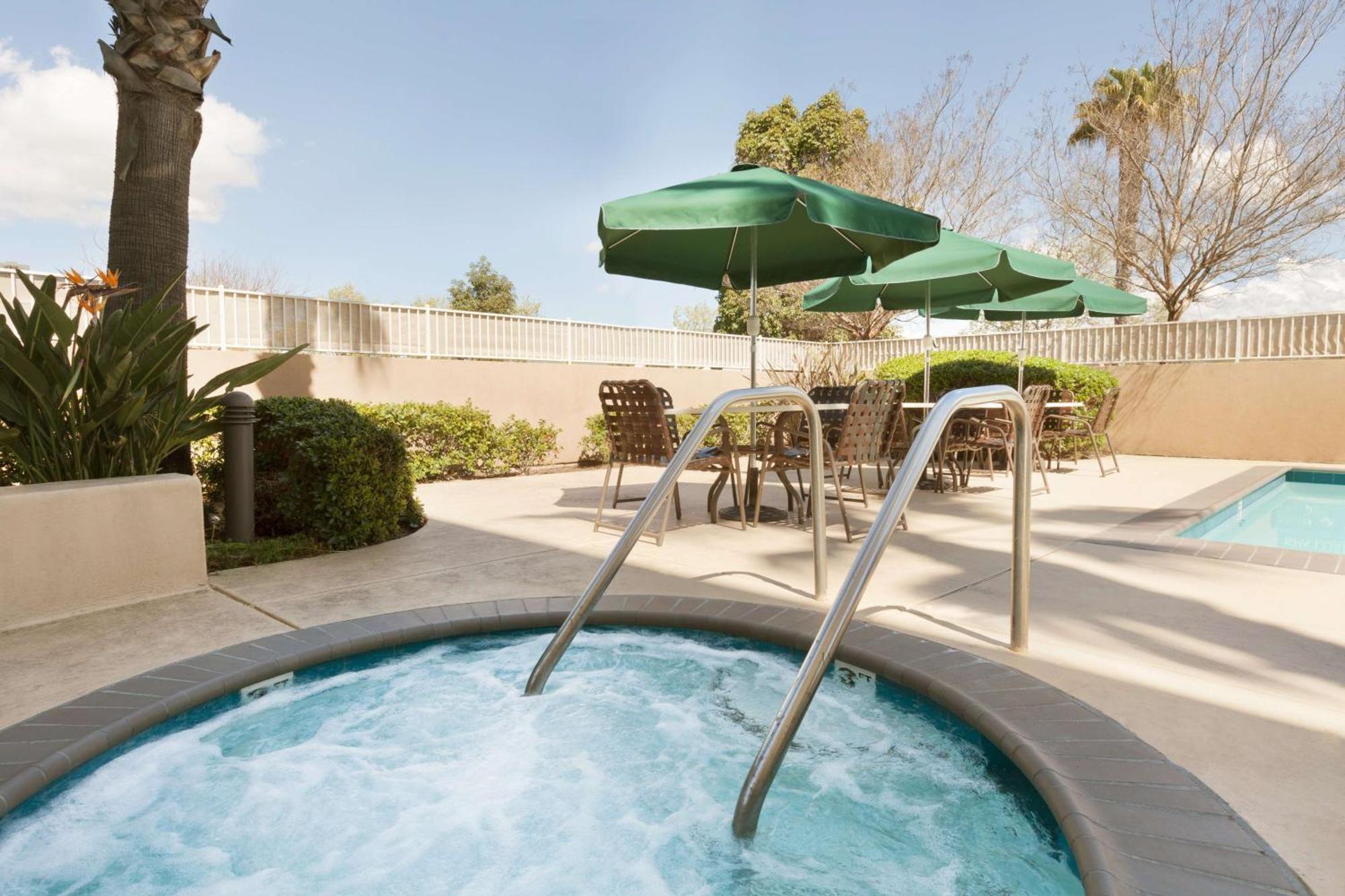Hilton Garden Inn San Jose/Milpitas Eksteriør billede